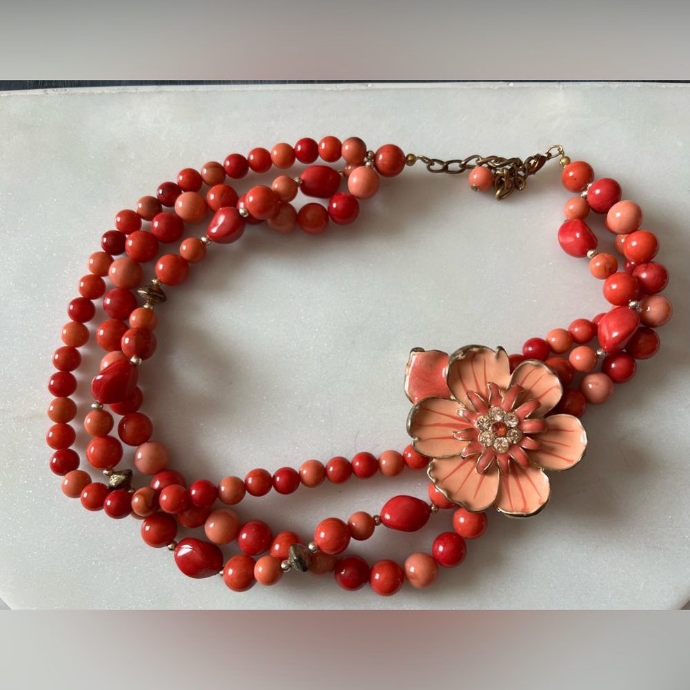 Coral flower statement necklace